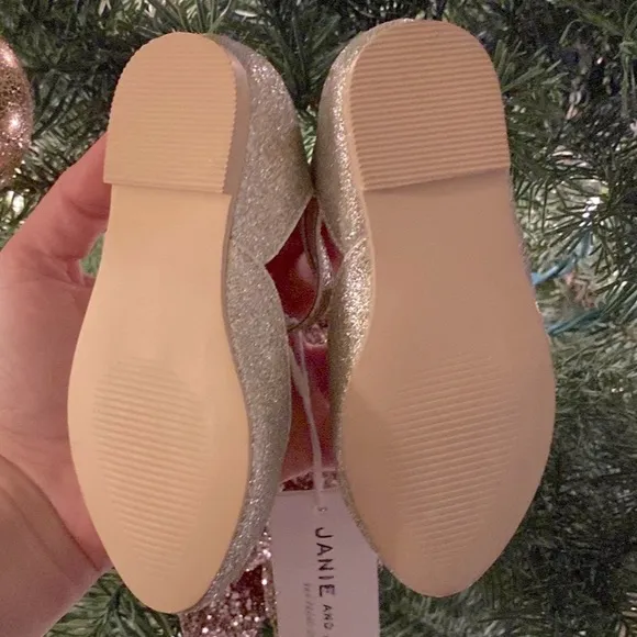 JANIE AND JACK GLITTER FLAT Size 6