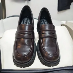 Jenn Ardor Womans Size 9.5 Stylish Brown Loafers. Penny Loafers Style.