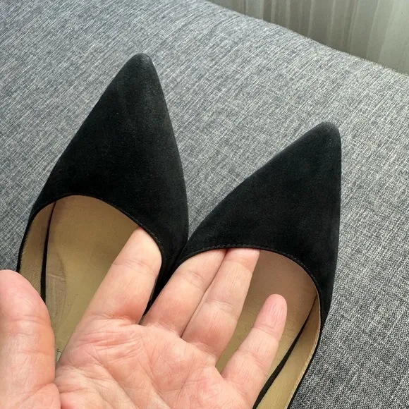 Jimmy Choo Navy Suede Lucy Flats Size EU 40 US 8,5/9