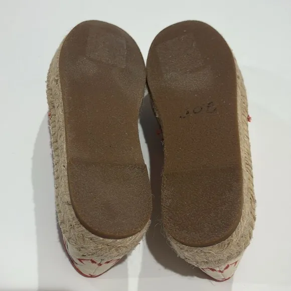 Johnny Was Andra espadrilles embroidered Floral hummingbirds women’s size 7