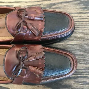 Johnston &amp; Murphy Aragon II Kiltie Tassel Black &amp; Brown Leather Loafer 11.5 M
