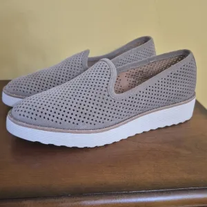 Johnston &amp; Murphy Mitzi Perforated Suede Leather Tru Foam Comfort Loafers(8.5)
