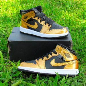 Jordan 1 Mid- Metallic Gold Black