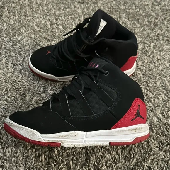 Jordan Black and Red Sneakers for Ultimate Style