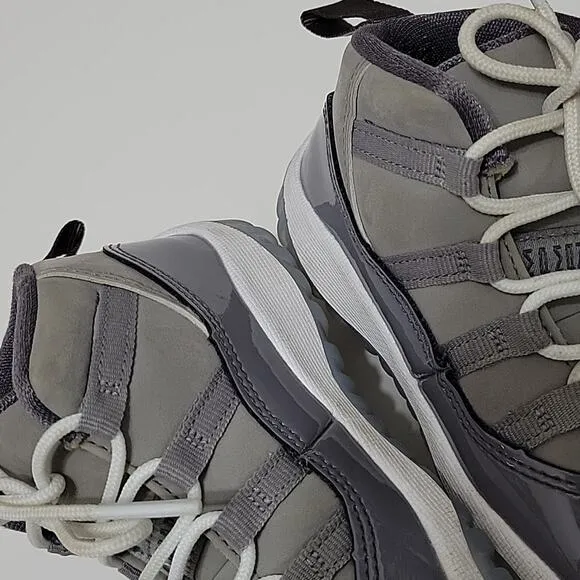 Jordan Retro 11 Sneakers