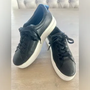 J/SLIDES Women’s Platform Sneakers - Black - Size 8