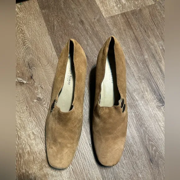 Karen Scott Riley Soft taupe Suede Academia Career Block HeelLoafers women sz10