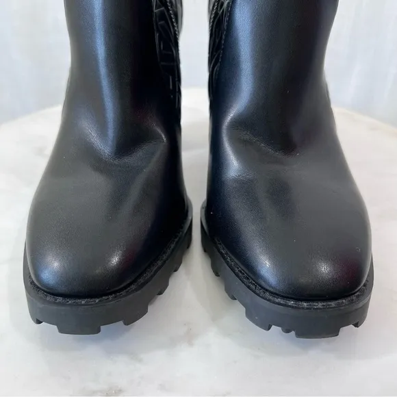 Karl Lagerfeld Ankle Boots Paris Petria Logo Quilted Square Toe Heeled Size 9.5