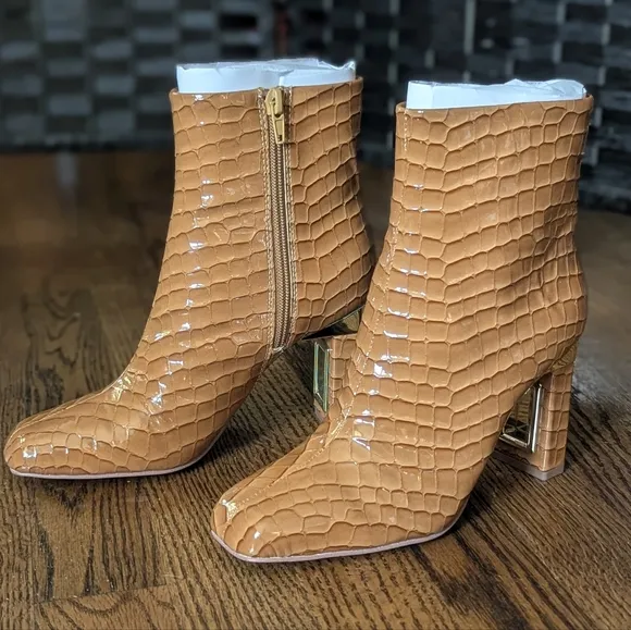 Katy Perry Collections NEW w/Box Ankle Boots Hollow Heel Sz 5 Shoes