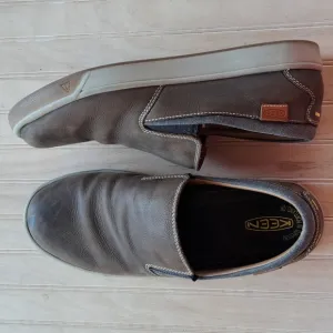 Keen Glenhaven Slip-On Cascade Brown Leather Comfort Everyday Sneakers Loafers