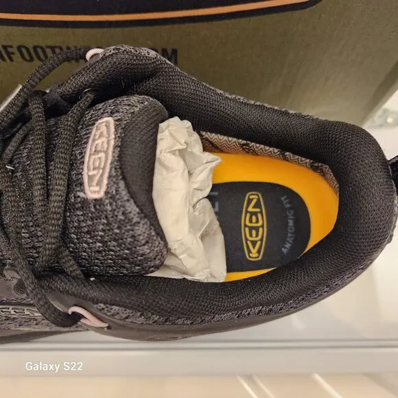 KEEN Terradora II Black/Magnet Hiking Sneakers. NIB. Size: Various
