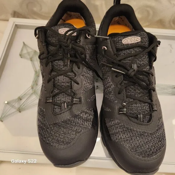 KEEN Terradora II Black/Magnet Hiking Sneakers. NIB. Size: Various