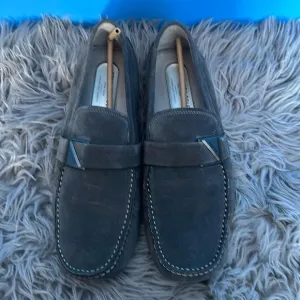 Kenneth Cole Charcoal Gray Leather Slip on Loafers Size 10