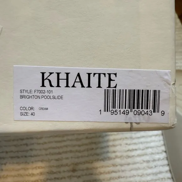 KHAITE Cream/beige rubber sandal/pool slides size 40 NEVER WORN