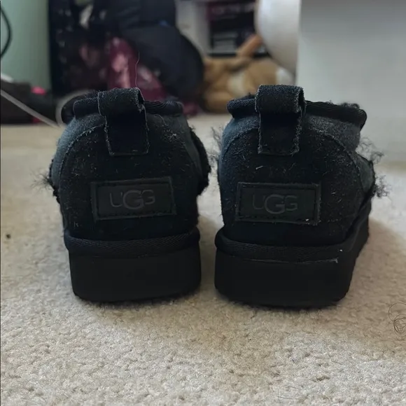 Kids Black Winter Uggs