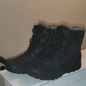 Kids Ugg Black Winter Boots