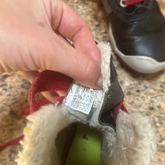 Kids Winter Boots with Faux Fur Lining