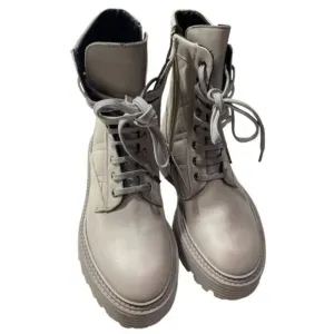 La Canadienne Yasmine In Bone Waterproof Leather women's ankle boots