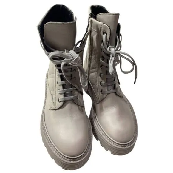 La Canadienne Yasmine In Bone Waterproof Leather women's ankle boots