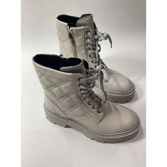 La Canadienne Yasmine In Bone Waterproof Leather women's ankle boots