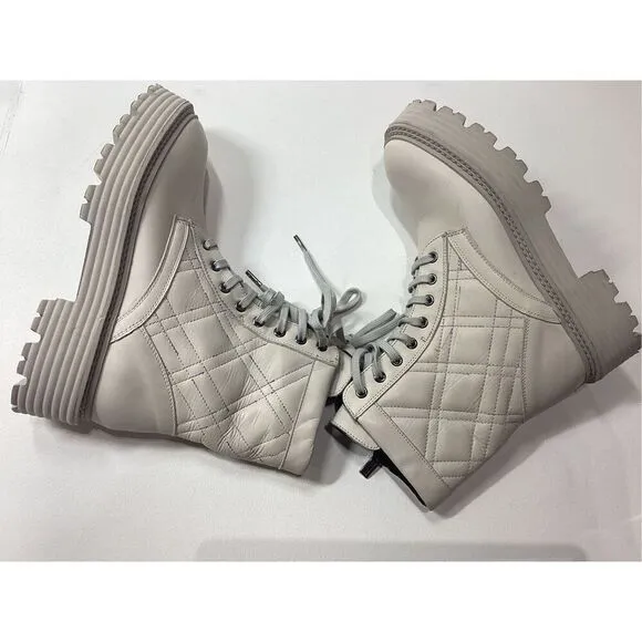 La Canadienne Yasmine In Bone Waterproof Leather women's ankle boots