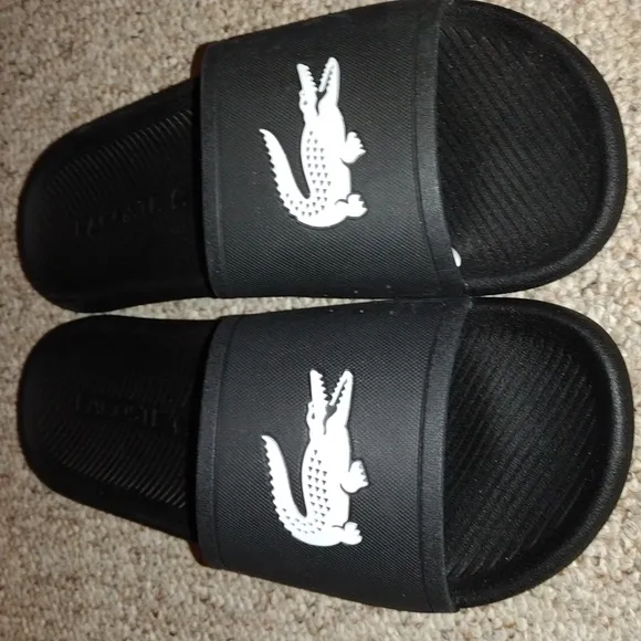 Lacoste slide size 11 men's