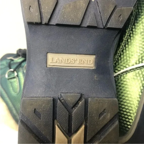 LAND’S END Snowflake Thermolite Insulated Iridescent Green Snow Boots