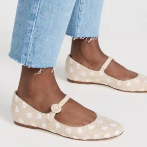 Larroude Blair Mary Jane Flats Size 5 Beige Canvas Embroidered Flowers NEW $315