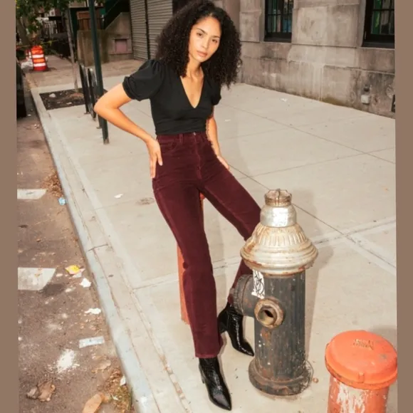 Levi's Ribcage Bootcut Corduroy sz 24x31 Malbec Wine
