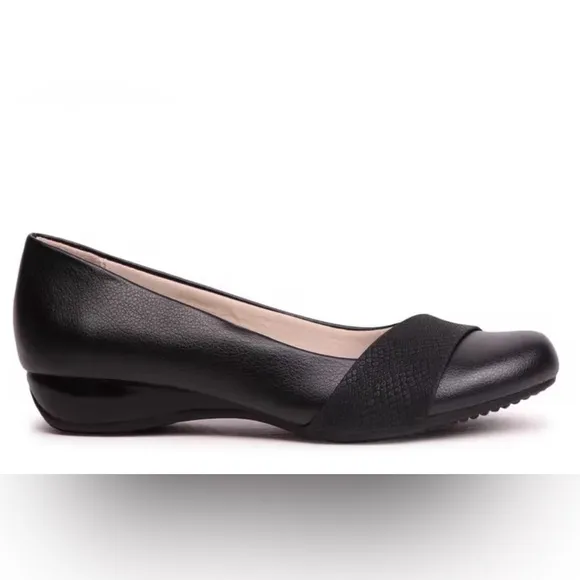 Lifestride Dylan black flats suze 9.5 NIB