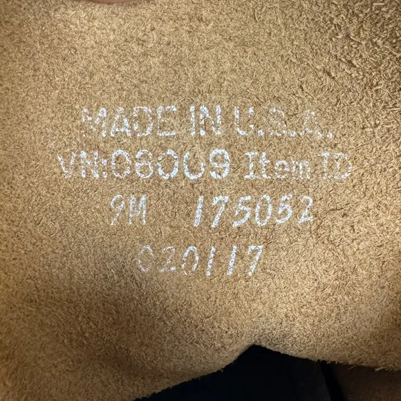 LL Bean Boots 8” Men’s 9 Item ID 175052 Weather Resistant Tan Brown Made in USA