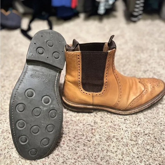 Loake 1880 Thirsk Chelsea Boots – UK Made – Tan Brogue – Rare / Discontinued