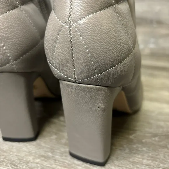 Lola Cruz | Quilted Square Toe Ankle Booties In Grey Size 36 NEW