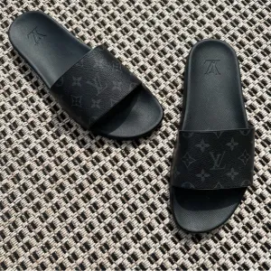 Louis Vuitton LV Waterfront Black Mules Pool Slides Monogram Eclipse Men’s Sz 10
