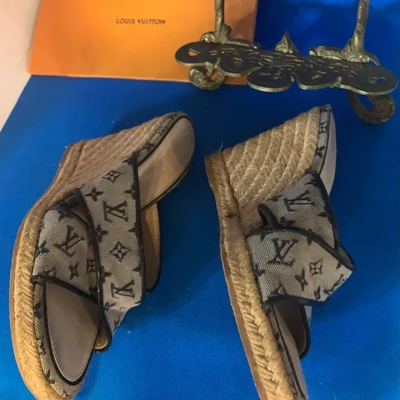Louis Vuitton mini monogram espadrille wedges LV Toe Mule Ibiza  Date codeCA0123