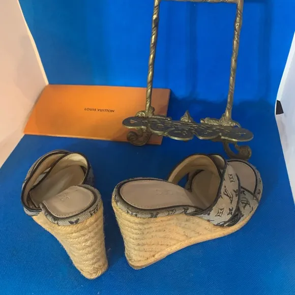 Louis Vuitton mini monogram espadrille wedges LV Toe Mule Ibiza  Date codeCA0123