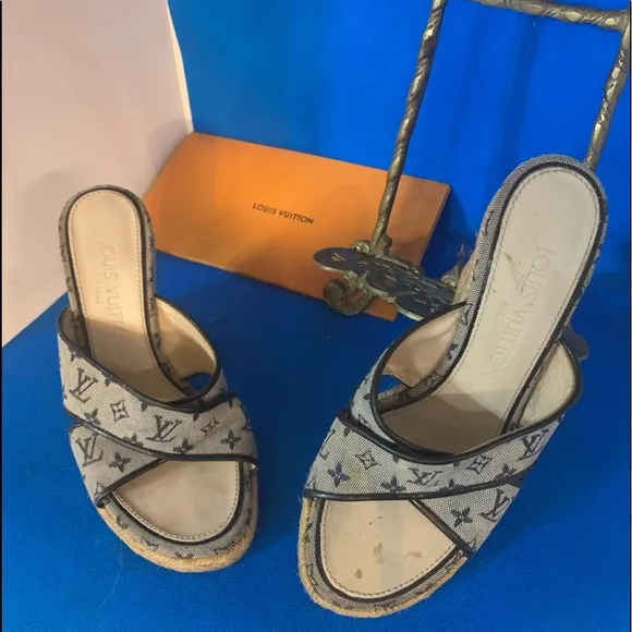 Louis Vuitton mini monogram espadrille wedges LV Toe Mule Ibiza  Date codeCA0123