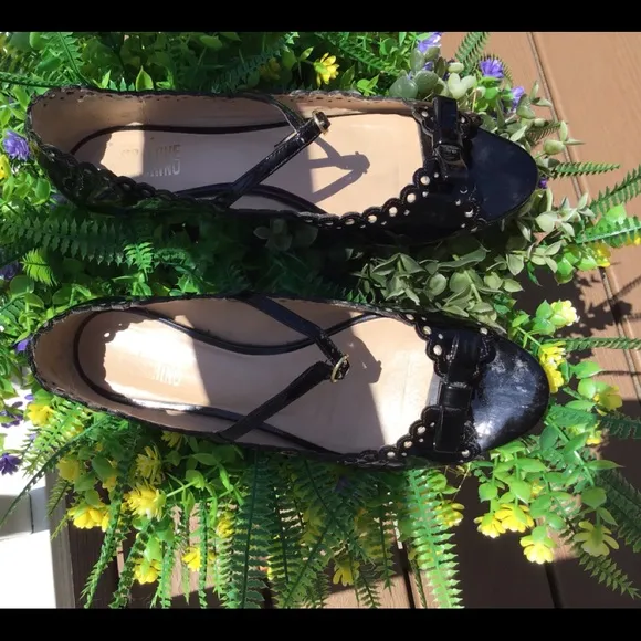 LOVE MOSCHINO PATENT LEATHER ANKLE STRAP FLATS 8