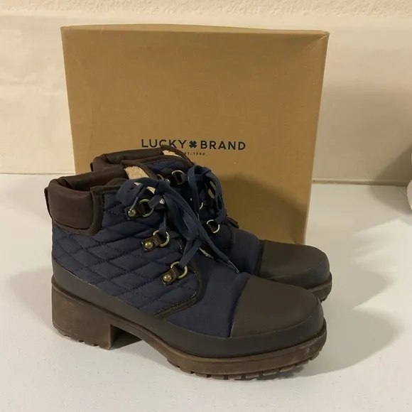 Lucky Brand Blue/Brown AKONN Quilted Boots  Size 9.5 M women’s