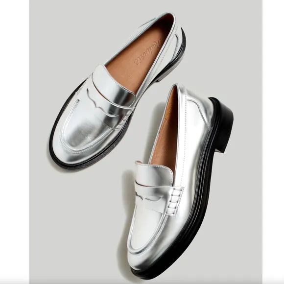 MADEWELL Size 7.5 The Vernon Loafer in Silver Mirror Leather