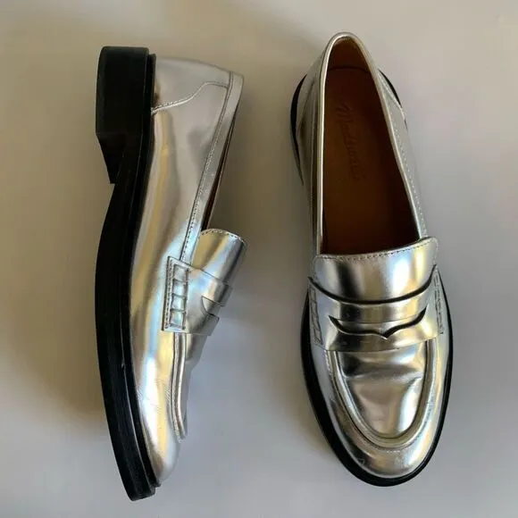 Madewell The Vernon Leather Loafer in Silver Size 9