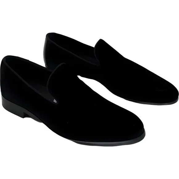 Magnanni Jareth Black Velvet Loafers for Men - Elegant Footwear Size 8.5