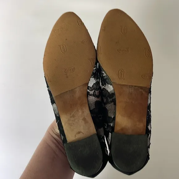 Manolo Blahnik Black Lace Flats Shoes Slip On Feminine Sheer Size 37 1/2- US 7.5