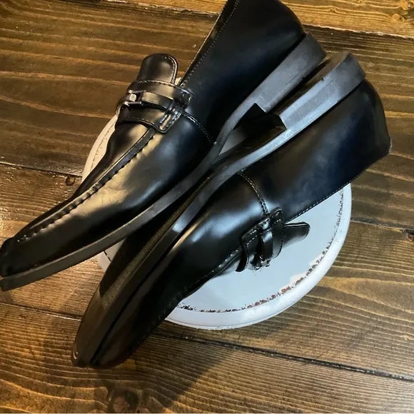 Marc Anthony Men's Black Loafers
