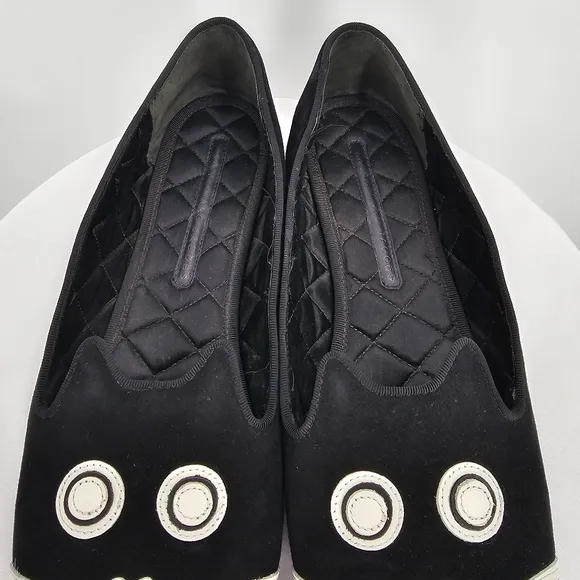 Marc by Marc Jacobs Black Suede Cat Face Loafers | Size 9.5