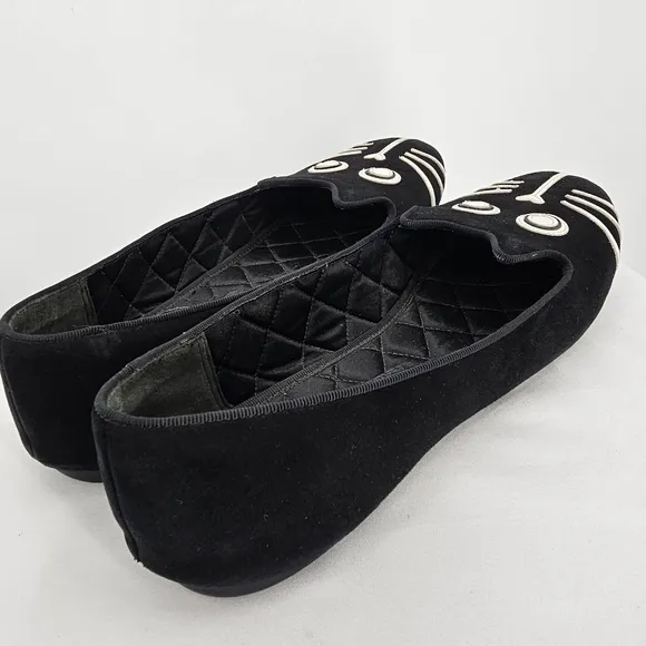 Marc by Marc Jacobs Black Suede Cat Face Loafers | Size 9.5