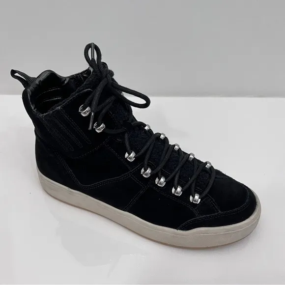 Marc Fisher “Mally” Women’s Suede Ankle Casual And Fashion Sneakers size 9 M