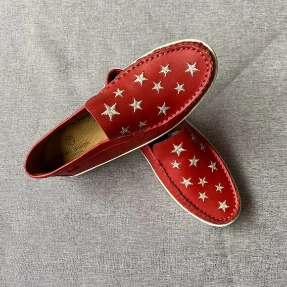 MARC JOSEPH NEW YORK Unisex Leather Driver with White Star Detail Loafer