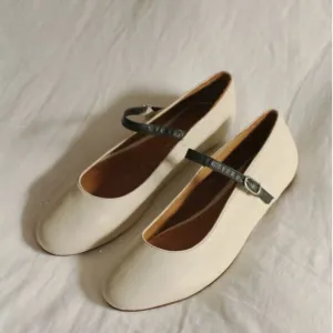 Mari Giudicelli Elisa off-white leather ballet flat size 38 like-new with box
