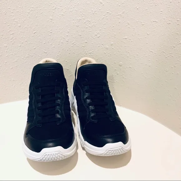 Mark Nason Neo Block Leather Women’s Sneakers Size 9 NWT